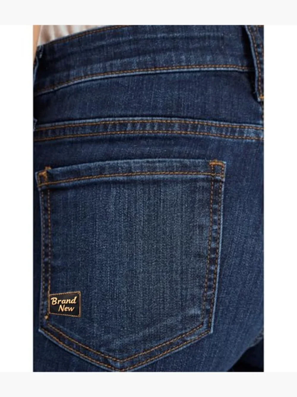 Relaxed Fit Boyfriend Jeans with Feminine Shape